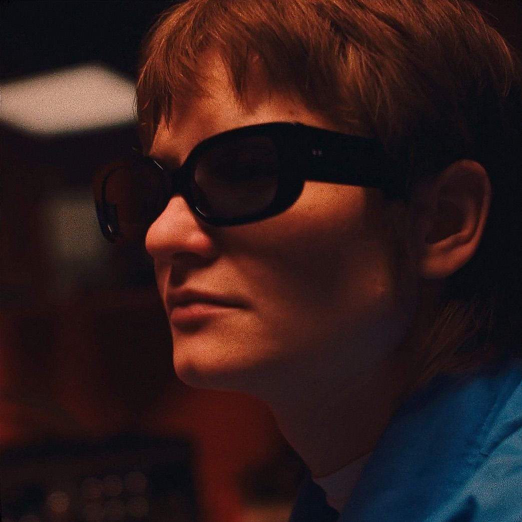 Paola, cinematography by Grégoire De Lillo