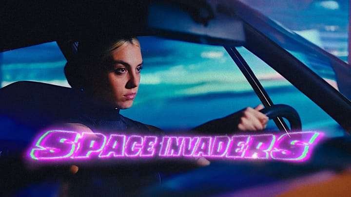 Liv del Estal – Space Invaders, cinematography by Grégoire De Lillo